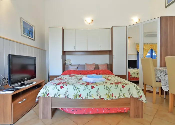 Dino 1374 Appartement Pula